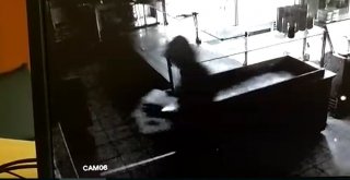 Vicdansız Hırsızlar Bunu Da Yaptı