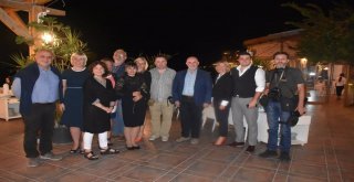 Ukraynalı Ressamlar Ve Turizm Yazarları Kuşadasına Geldi