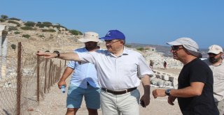 Rektör Şahin Knidosta Çalışmaları İnceledi