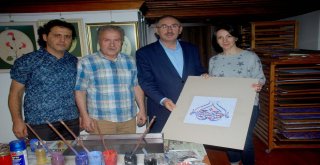 Ebru Sanatı Sınırları Aşıyor