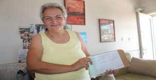 Ayvalıkta ‘Şefkatli Eller İhtiyaç Sahibi Çocukların Bayramlıkları İçin Birleşti