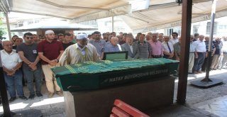 Hatayın Muhtarı Son Yolculuğuna Uğurlandı