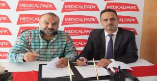 Elazığspor İle Medical Park Hastanesi Arasında Sponsorluk Protokolü İmzalandı