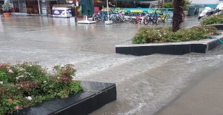 10 Dakikalık Yağış Bandırmaya Yetti