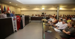 Karşıyakada Memurlara Yüzde 30 Zam