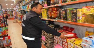 Yunusemre Belediyesinden Stokçulara Denetim