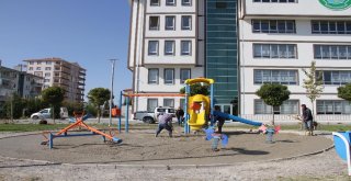 Beypazarında Parklara Bakım Ve Onarım