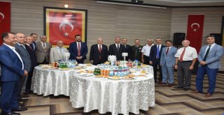 Manisa Protokolü Bayramlaştı