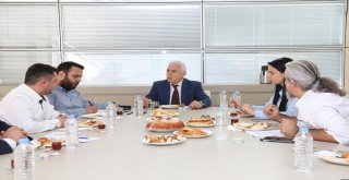 Bozbey, Bilgi İşlem Personeliyle Kahvaltıda Buluştu