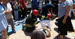 İtfaiye Eri Önce Sıkıştığı Yerden Kurtardı, Sonra Güneşten Korudu