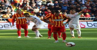 Chery, Dg Sivassporlu Ziyayı Ters Köşeye Yatırdı