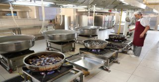 Turgutluda Bağışlar İhtiyaç Sahiplerine Ulaştırılacak