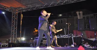 Bulanıkta Zakkum Coşkusu