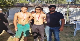 Palandöken Belediyesinin Güreşçileri Türkiye Şampiyonasına Damga Vurdu