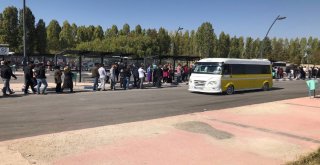 Vanda Sınav Çıkışı Ulaşım Çilesi