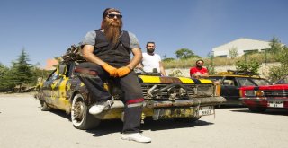 (Özel Haber) Klasik Otomobil Yeniden Tasarlandı: Her Parçanın Bir Anlamı Var