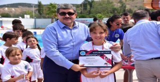 Yaz Spor Okullarına Katılan 435 Öğrenci Sertifikasını Aldı