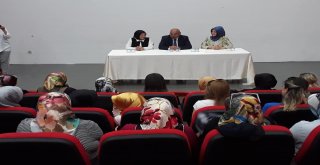 Milletvekili Yediyıldız Ak Kadınlarla İstişare Yaptı