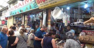 Bıçaklar Kurbanlar İçin Bilendi