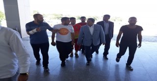 Mhpli Fendoğlundan, Yaralanan Taraftarlara Ziyaret