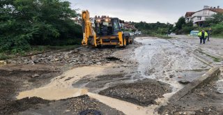 Başkan Yılmaz: “Yağışlar Sonrası İmkanlarımızı Seferber Ettik”