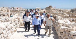 Elvan: Silifke Kalesini Bir Bütün Olarak Gün Yüzüne Çıkaracağız