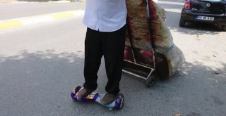 (Özel) Teknolojiye Ayak Uyduran Kağıt Toplayıcısı Kamerada