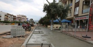 Gürsu Caddelerine Makyaj