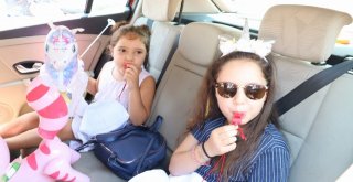 Çocuklar Ebeveynlerini Trafikte Kırmızı Düdük İle Uyaracak