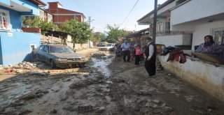 Sel Sonrası Yaralar Sarılıyor