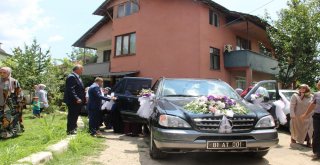 Başkan Ay, Düğün Yapan Gençlerin Hayallerini Gerçekleştirdi