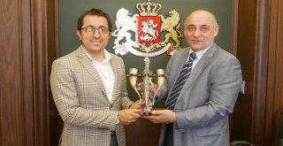 Mikatsadze: Botaniğin Değeri Yıllar Sonra Anlaşılacak