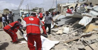 Somalideki İntihar Saldırısında Bilanço Ağırlaşıyor