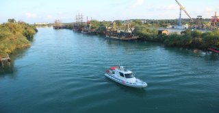 Görenler İntihar Teşebbüsü Zannetti, Gerçek Alkollü Şahsın Yüzme Keyfi Çıktı