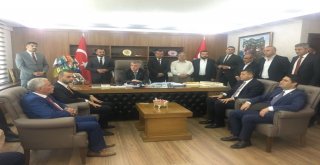 Tok: Haçlı Ruhu, Dolar Terörü Ve Darbesiyle Vücut Bulmuştur