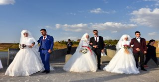 Özel Günlerini Murat Köprüsünde Ölümsüzleştiriyorlar