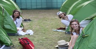 Mimarlar İncirliovada Kampa Girdi