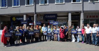 Ak Partiden Menderesin İdamına Tepki