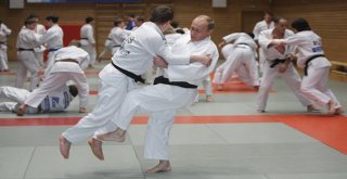 Putin, Azerbaycanda Judo Oyunlarını İzleyecek