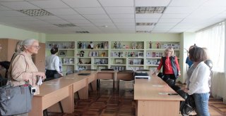 Amerikalı Heyet Kırımda İncelemelere Başladı