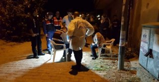 Güvenlik Güçleri Olayı Çözmek İçin Evlerdeki Kirli Çamaşırları Topladı