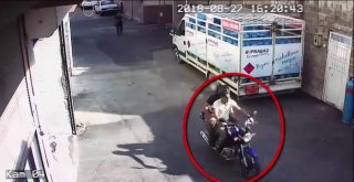 Motosikletli 2 Kapkaççı Tutuklandı