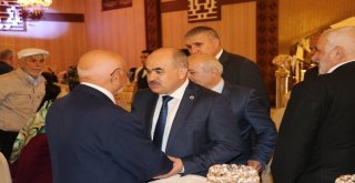 Vali Şehit Yakınları Ve Gazilerle Yakından İlgilendi