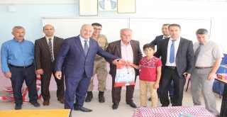 Öğretmenlerden Örnek Davranış