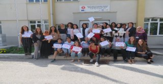 Gönüllü Gençler Esogü Ve Unfpa Kadın Sağlığı Danışma Merkezinde