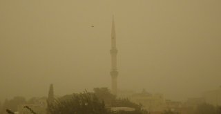 Suriye Sınırında Toz Bulutu