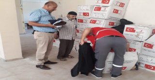 Siirtte 200 Aileye Gıda Ve Giyim Yardımı Yapıldı