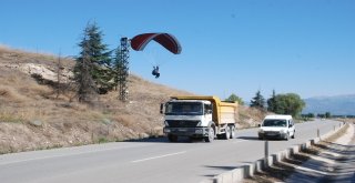 O Tabelayı Gören Araç Sürücüleri Şaşırıyor