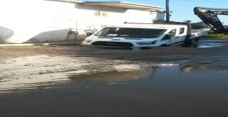 Meski Aracı Kaza Yaptı