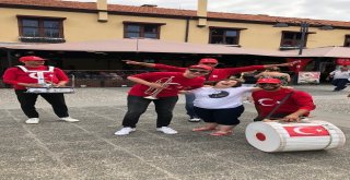 Avmde Zafer Coşkusu